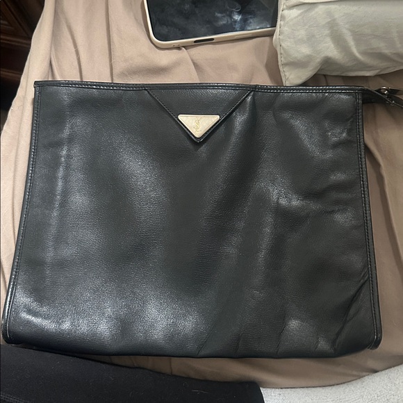 Vintage Yves Saint Laurent leather clutch - Picture 6 of 6